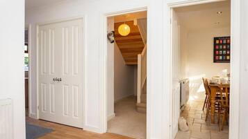 Room | 4 bedrooms, free WiFi