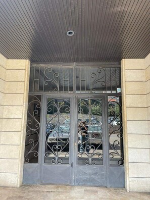 Exterior detail - Loft in Dbayeh, Facing La Marina and Le Mall (Jounieh)