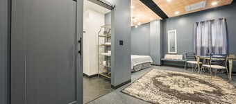 Indigo Pass by Airriva