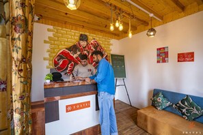 Reception - Zostel Pahalgam (Anantnag)