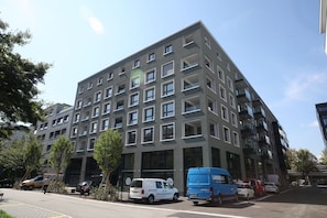 Front of property - Nest - Lauriedstrasse 7 (Zug)