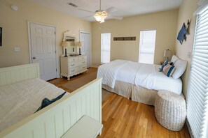 3 habitaciones, tabla de planchar con plancha y wifi gratis 