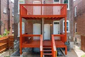 Front of property - Cozy Family Home - Walk to MO Botanical Gardens (St. Louis)