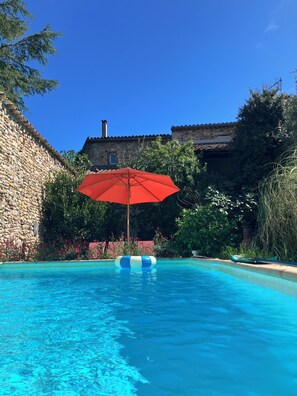 Exterior - Les Cailloux Dorés (Massillargues-Attuech)