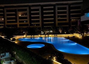 Piscine extérieure