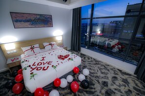 Soundproofing, iron/ironing board, free WiFi - Laten Suites Al Salim Plaza (Jeddah)