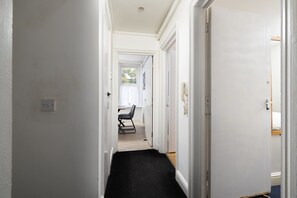 2 bedrooms, iron/ironing board, free WiFi, bed sheets - Shepherd's Bush (London)