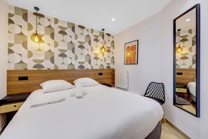 Suíte luxo | Ferros/tábuas de passar roupa, Wi-Fi de cortesia, roupa de cama