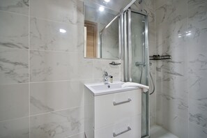 Studio, Ensuite (49S) | Bathroom | Hair dryer - Blue Night International 49 (Paris)