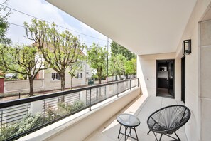 Leilighet, 3 soverom, balkong | Restaurant