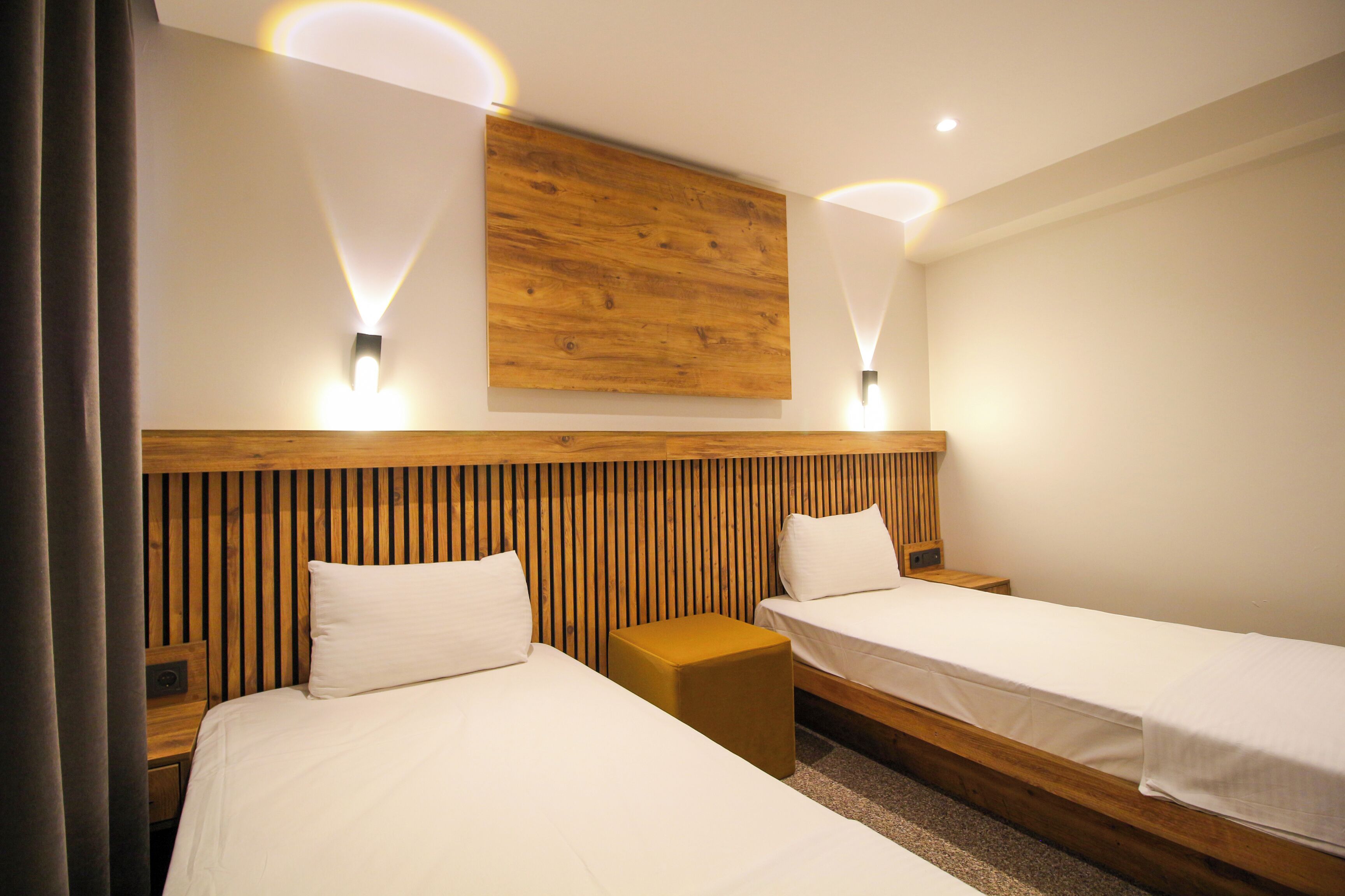 standard twin room | 1 bedroom, soundproofing, free wifi, bed sheets