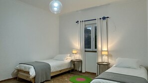 3 bedrooms, iron/ironing board, WiFi