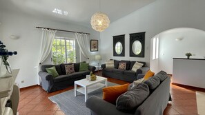 تلفزيون، مدفأة