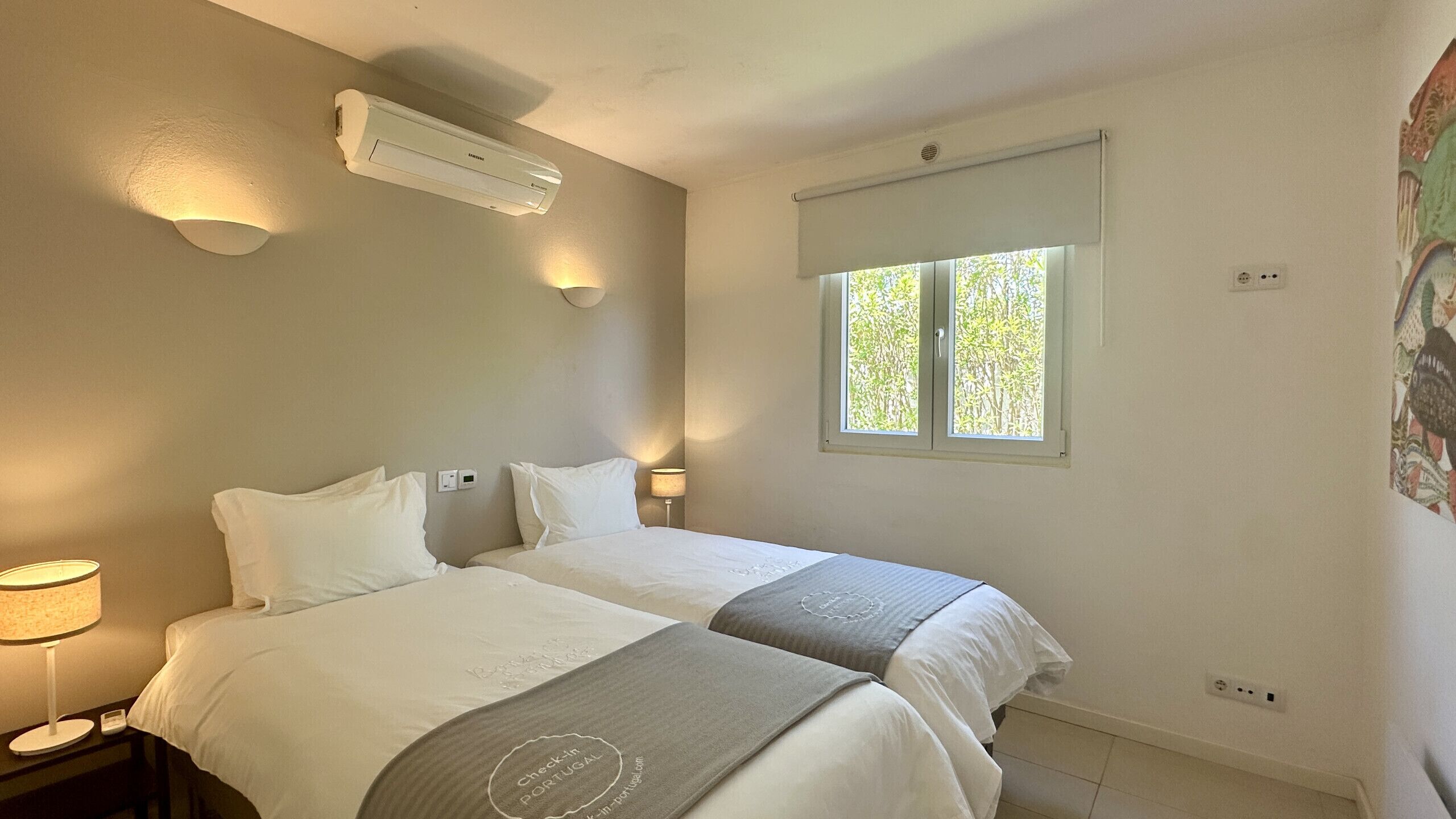 4 dormitorios, tabla de planchar con plancha, wifi