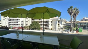 Outdoor dining - Medronheira by Check-in Portugal (Albufeira)