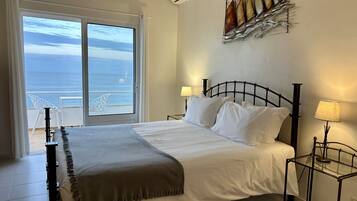 3 Schlafzimmer, Bügeleisen/Bügelbrett