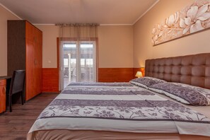 6 habitaciones, tabla de planchar con plancha y wifi gratis 