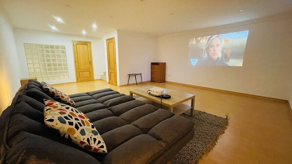 3 bedrooms, iron/ironing board, WiFi - Mosqueira by Check-in Portugal (Albufeira)