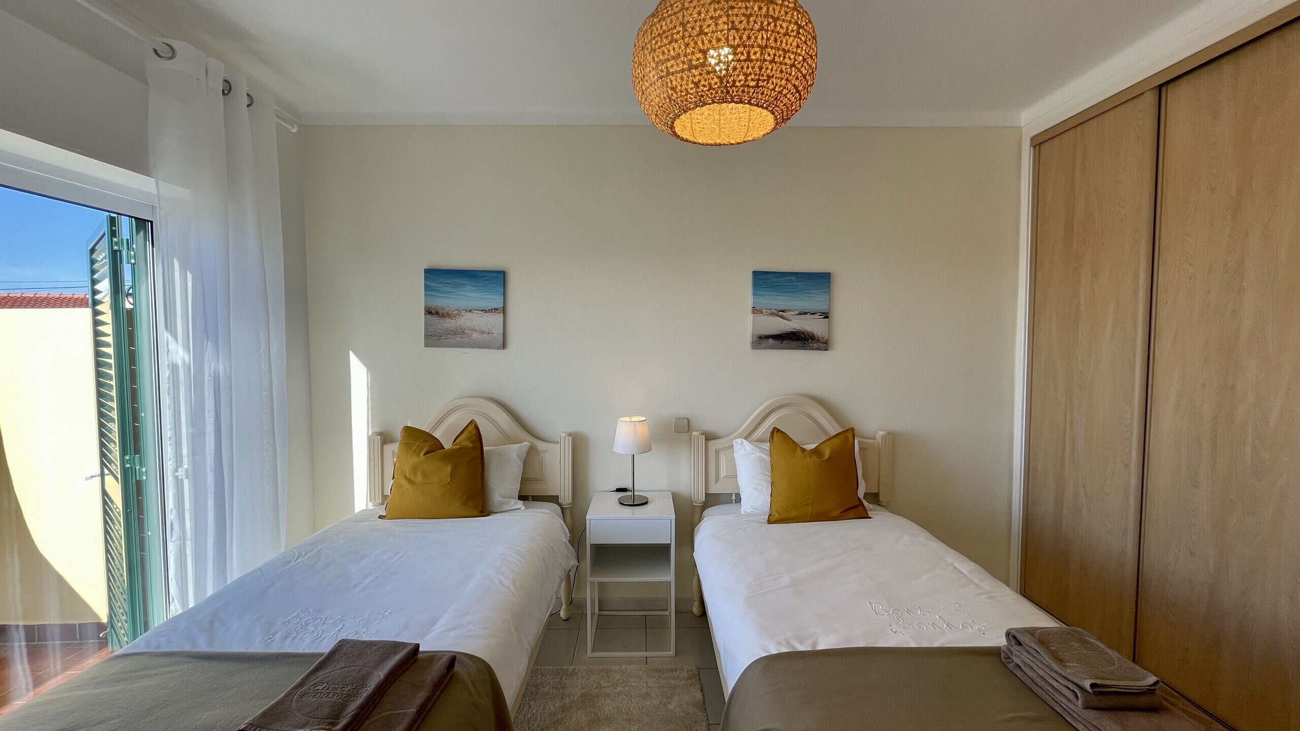 3 bedrooms, iron/ironing board
