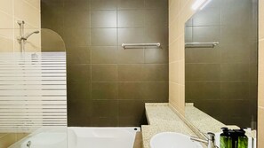 Bathroom - Oura Oasis E by Check-in Portugal (Albufeira)