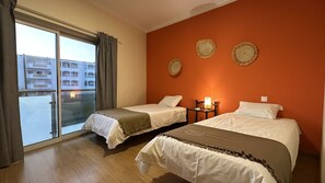 1 chambre, fer et planche à repasser, Wi-Fi