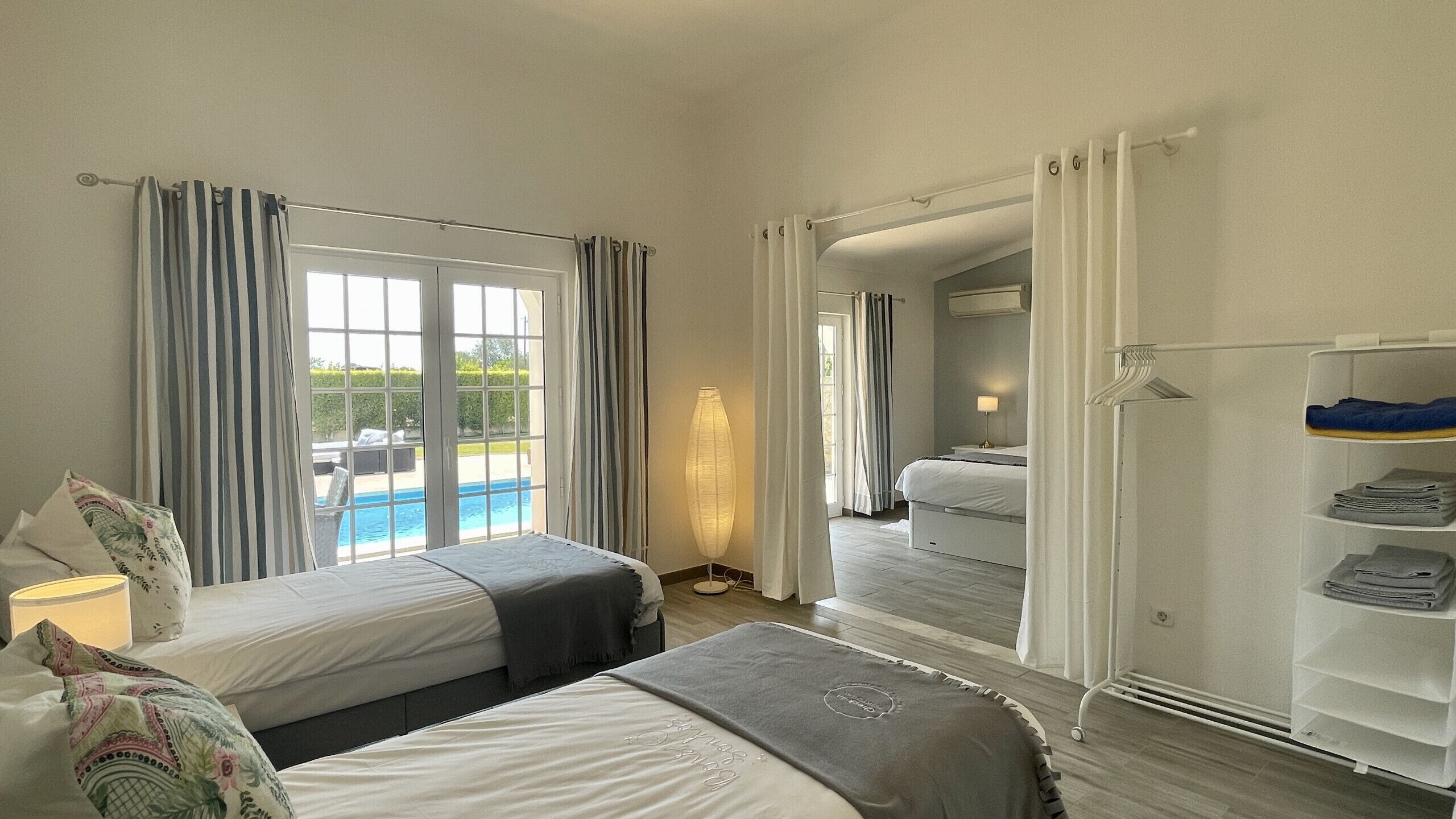 5 عدّة غرف نوم ومكواة/لوح كي وواي فاي