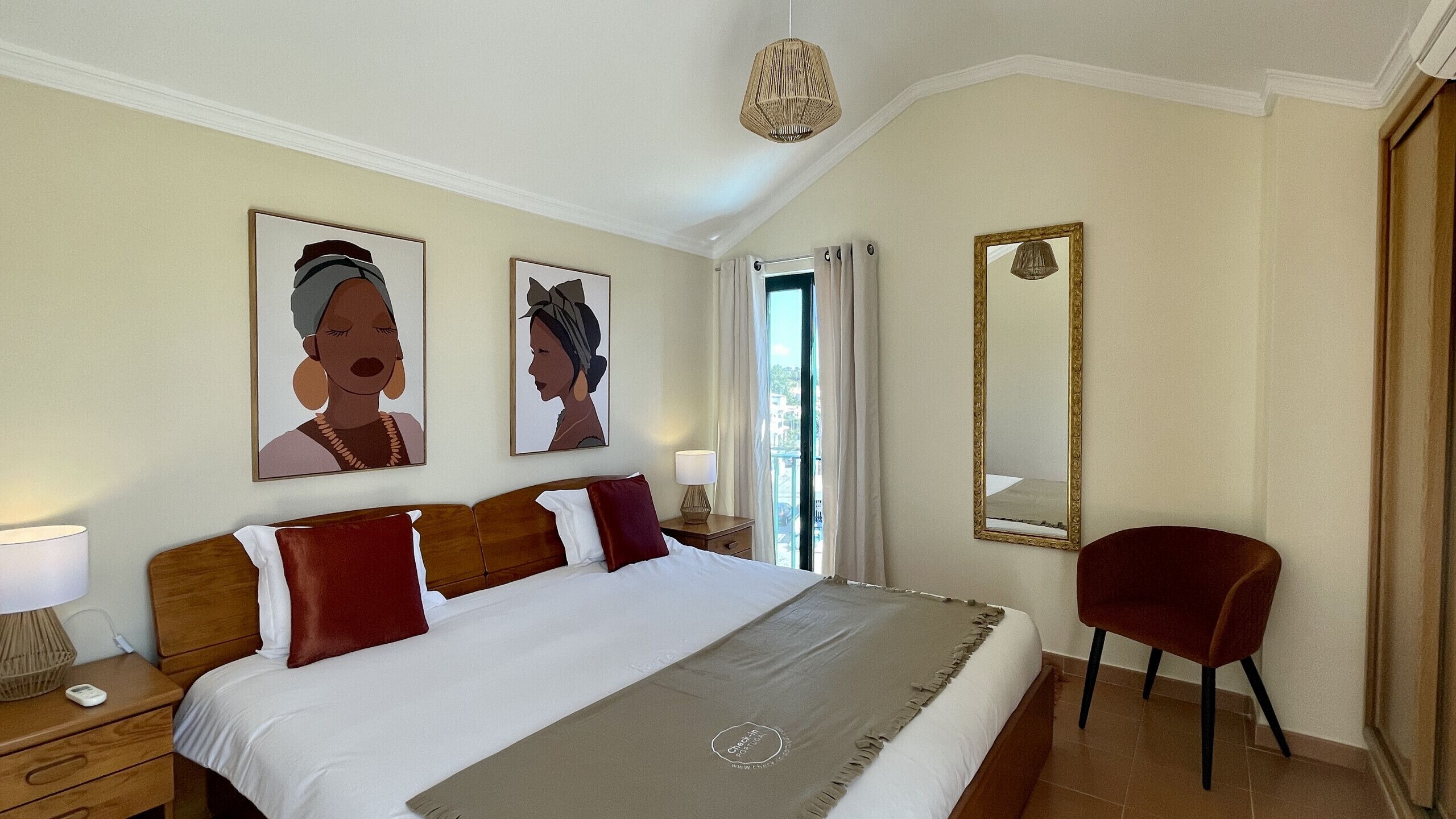 2 soveværelser, strygejern/strygebræt