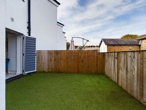 Property grounds - Cosy and Luxurious House for 10 Guests in Darwen (Darwen)