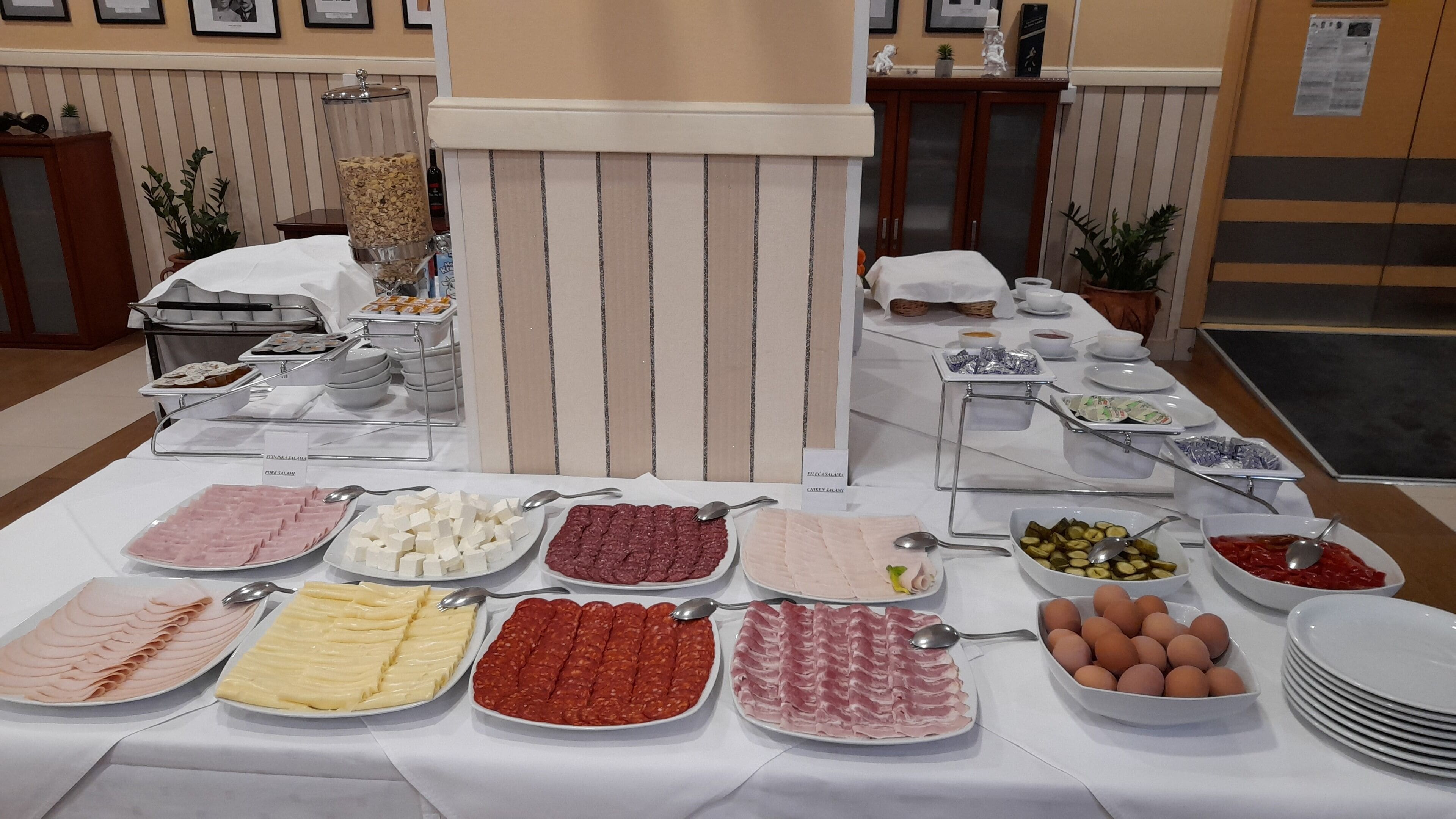 Daily continental breakfast for a fee