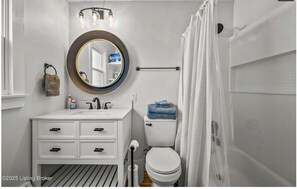 Towels, soap, toilet paper