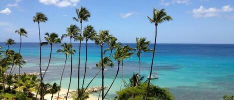 Solstolar och strandhanddukar