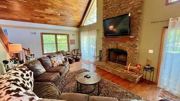 Smart TV, fireplace, DVD player, foosball