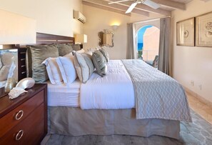 3 bedrooms, iron/ironing board, WiFi, bed sheets - Penthouse Apartment - St Peter's Bay Luxury Resort and Residencies
 (Little Battaleys)