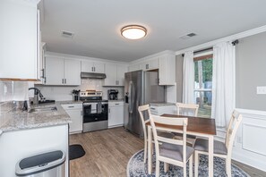 Fridge, microwave, oven, stovetop - Cozy home with firepit-minutes from downtown and the University of SC!  (West Columbia)