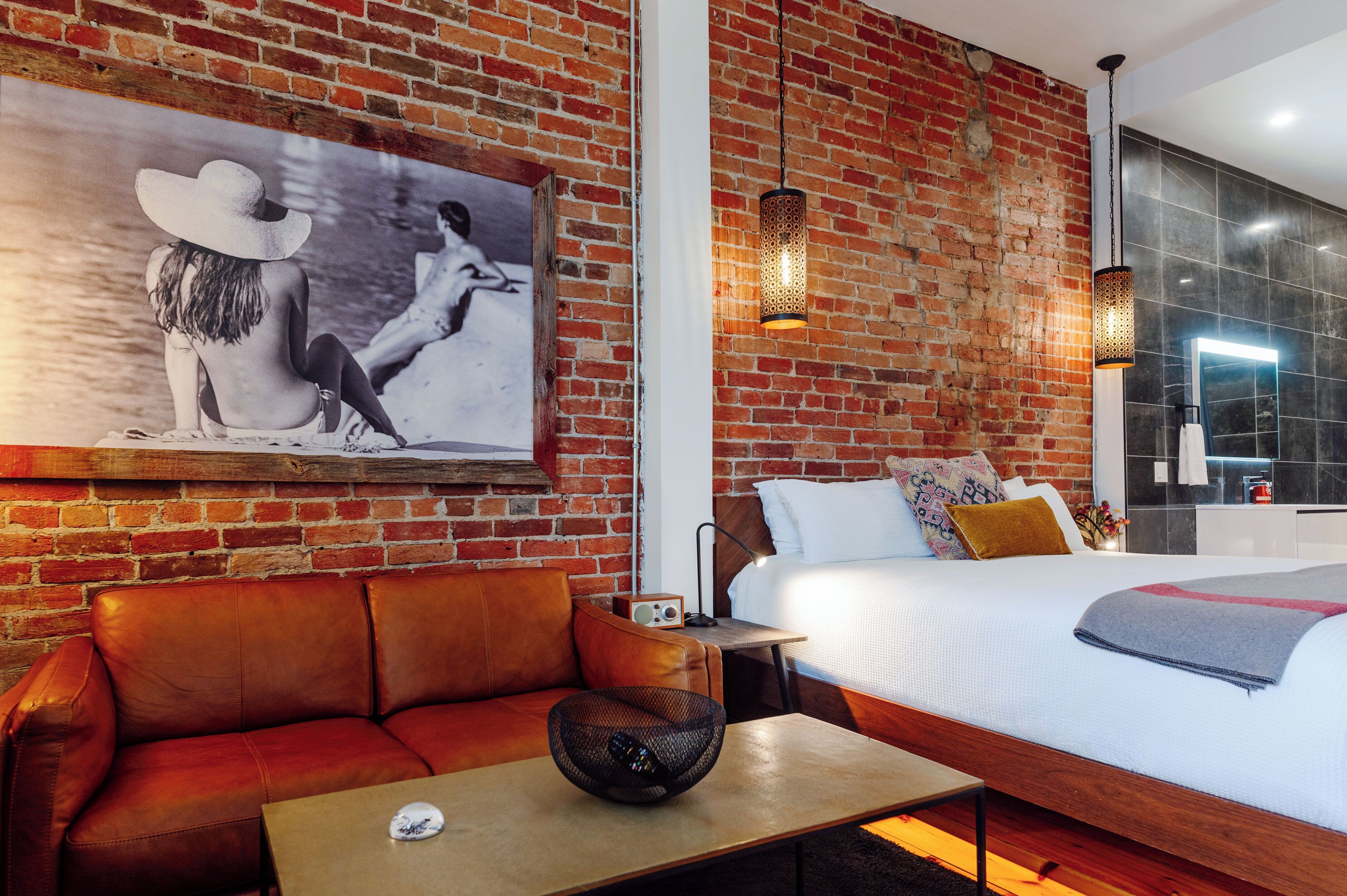 スーペリア ルーム リバービュー | アイロン / アイロン台、WiFi (無料)