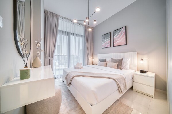 1 bedroom, in-room safe, iron/ironing board, free WiFi