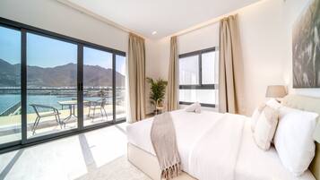 5 bedrooms, in-room safe, iron/ironing board, free WiFi