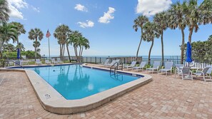 Huoneisto, 2 makuuhuonetta | Uima-allas