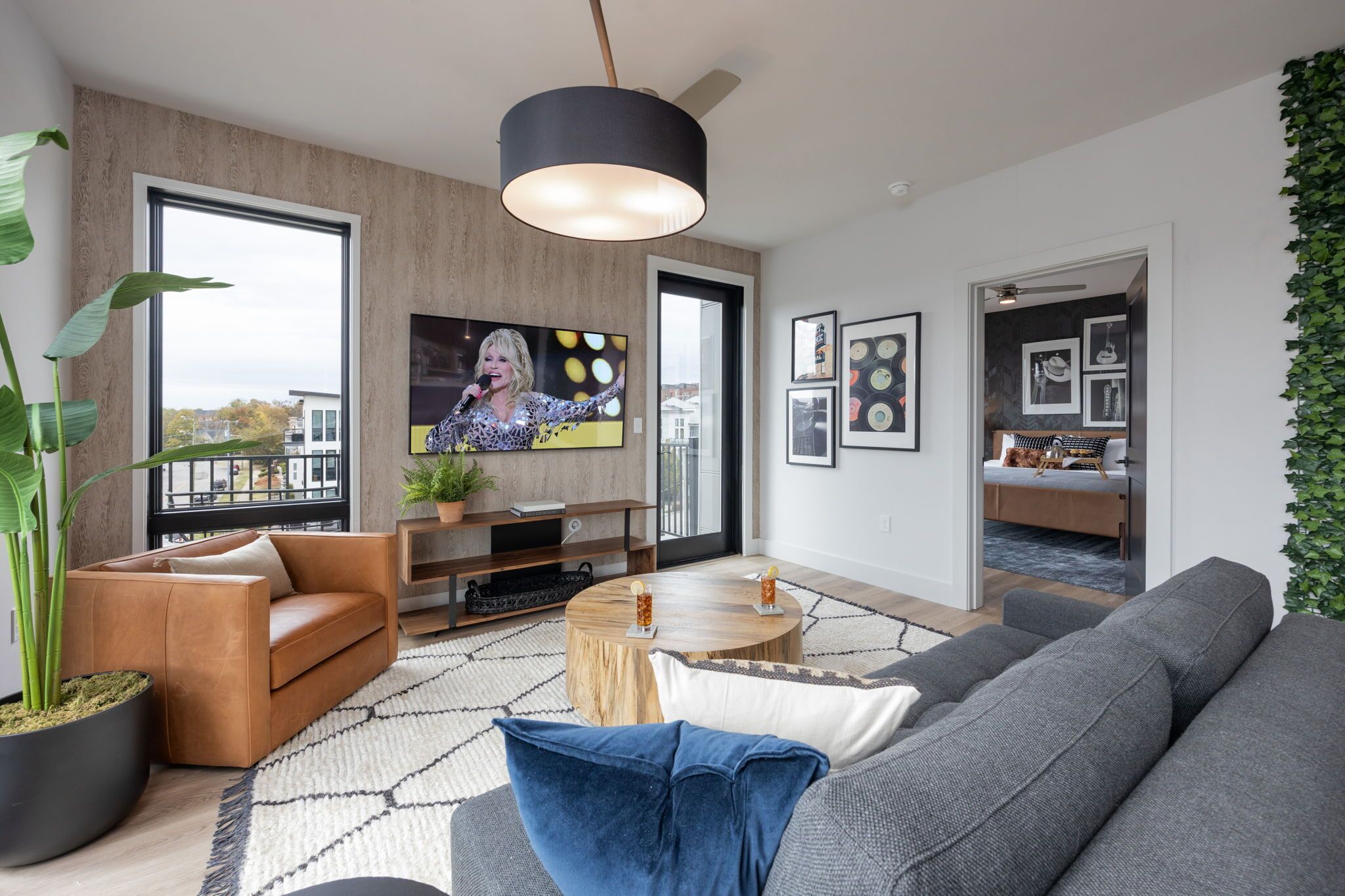 Harmony Hideout - Odyssey - Heart of Midtown