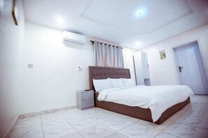 Apartament, 1 llit de matrimoni | 1 dormitori, wifi gratuïta i roba de llit 