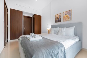 Apartment - Relaxing 2BR at Vera Residences (Dubai)