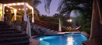 A Slice of Paradise, Spectacular Mountain Views, 1.8 Km to Samara beach