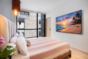 1 habitación, tabla de planchar con plancha, wifi gratis y ropa de cama 