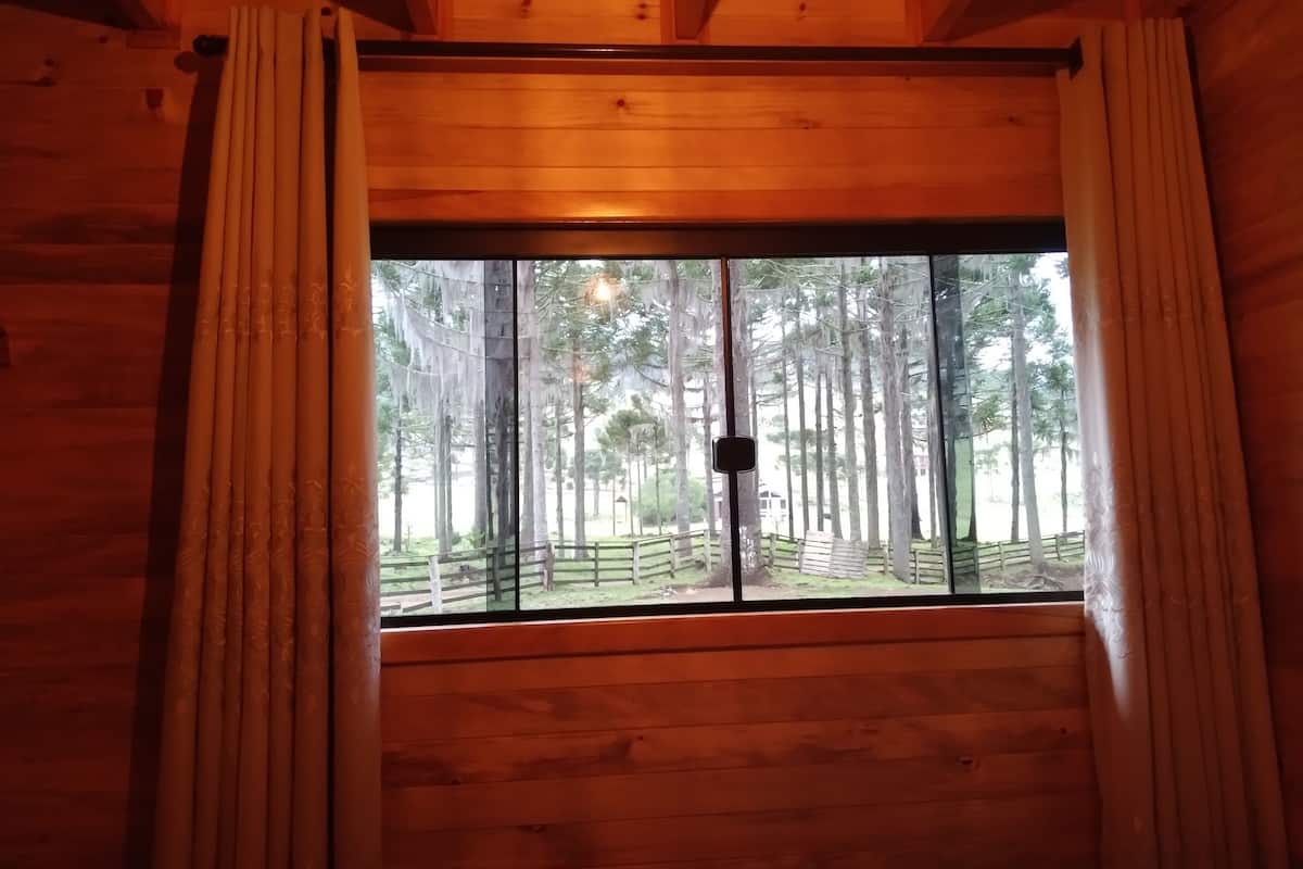 Cabin | Langsir/tirai gelap terus, seterika/papan seterika, Wi-fi percuma 