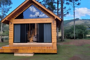 Exterior - Cabana Pequeno Bosque Com Vista - o Rio, à 15 km da cidade (São Joaquim)