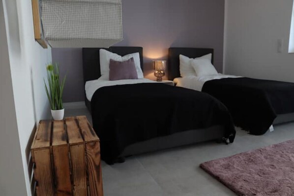 1 bedroom, iron/ironing board, WiFi, bed sheets - Rheinmosel Glück 3 (Koblenz)