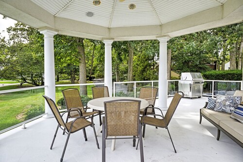 Elegant Riverfront Home w/ Expansive Views