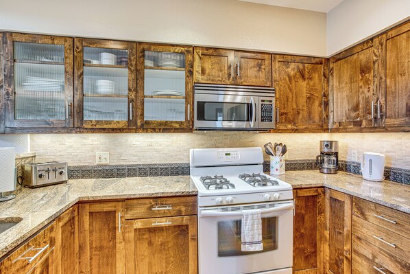 House (4 Bedrooms) | Interior - Rocky Mountain Retreat: 2 Mi to Beaver Creek! (Avon)