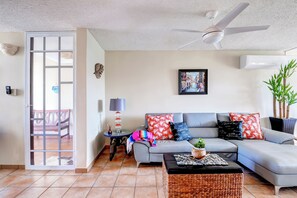 Apartment (2 Bedrooms) | Interior - Breezy Rio Grande Getaway w/ Pristine Ocean Views! (Río Grande)