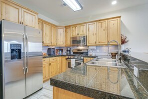 Apartment (1 Bedroom) | Interior - Winter Park Condo w/ Balcony & Mtn Views! (Winter Park)